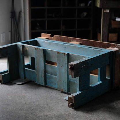水色の作業台