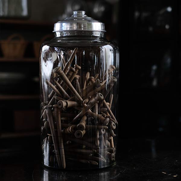 Cylindrical candy jar