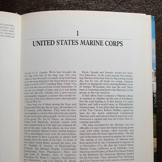 Marine Badges & Insignia of the World