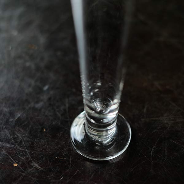 メスシリンダー 20ml