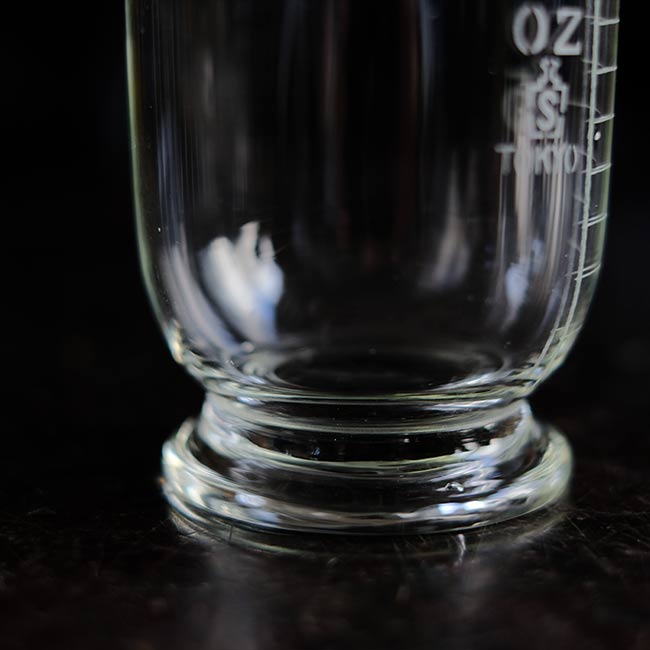 10oz measuring cylinder