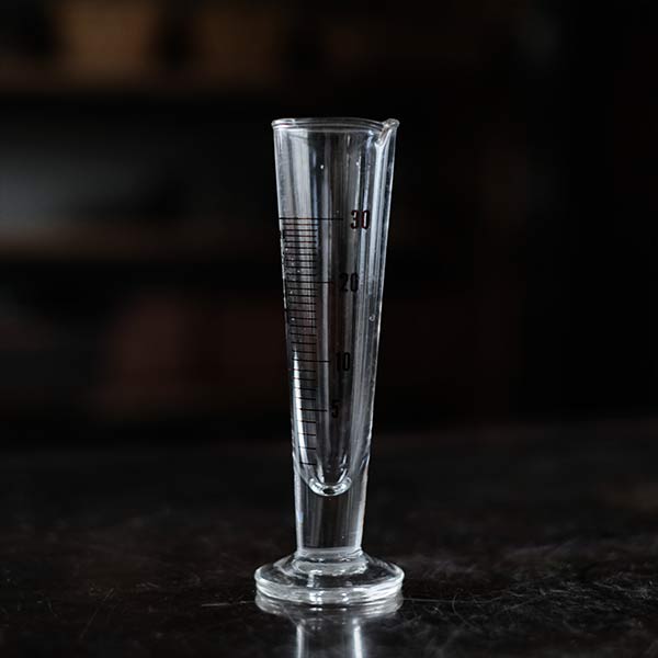 メスシリンダー 30ml
