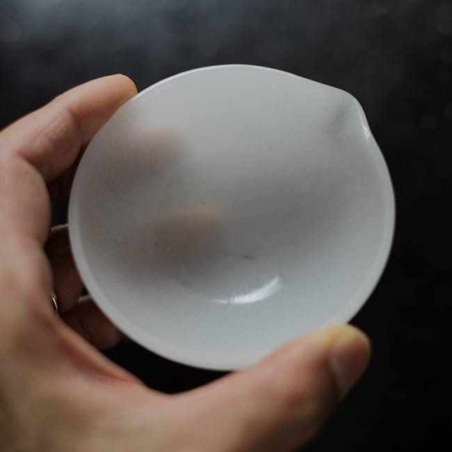 ミルクガラスの蒸発皿
