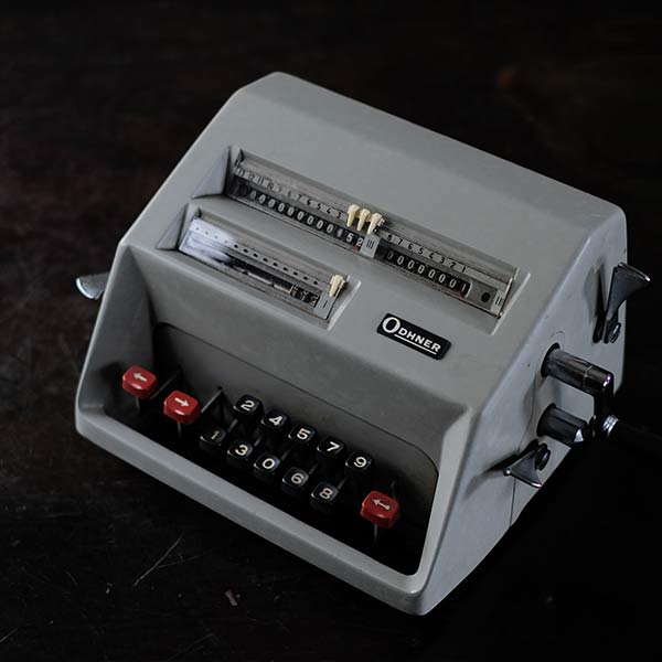 ODHNER mechanical calculator