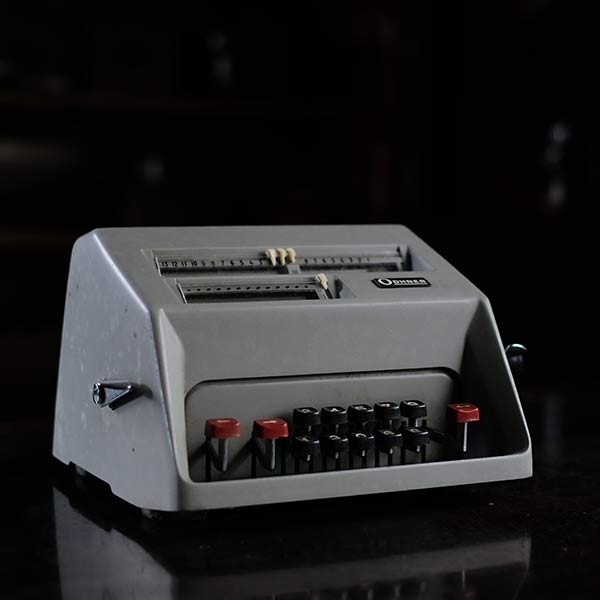 ODHNER mechanical calculator