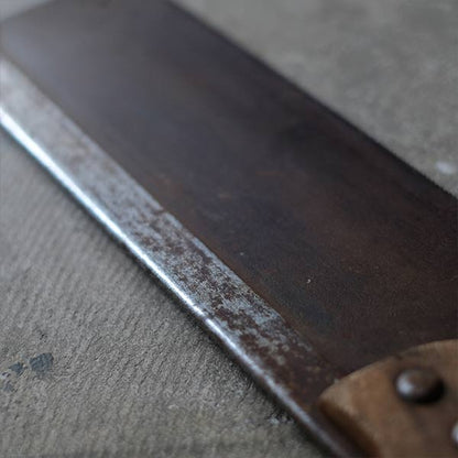 One-handed saw