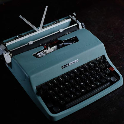 OLIVETTI Lettera 32 タイプライター インクリボン交換済み