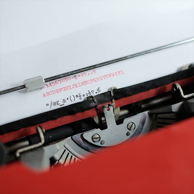 OLIVETTI Valentine タイプライター インクリボン交換済み