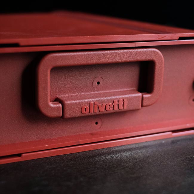 OLIVETTI Valentine タイプライター インクリボン交換済み