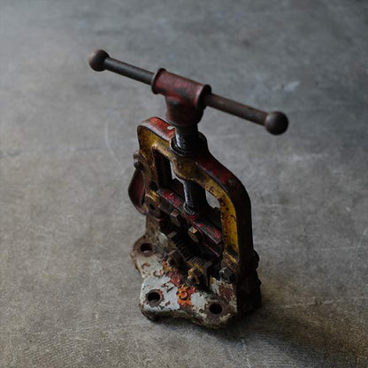 Pipe vise