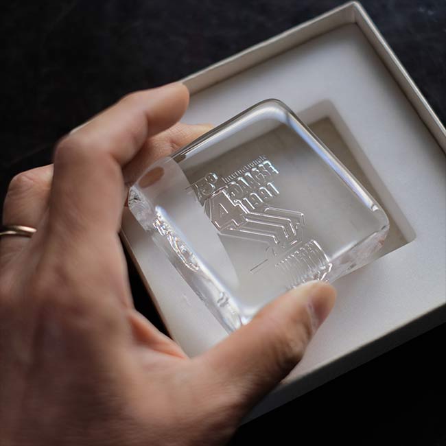 ROYAL LEERDAM paperweight