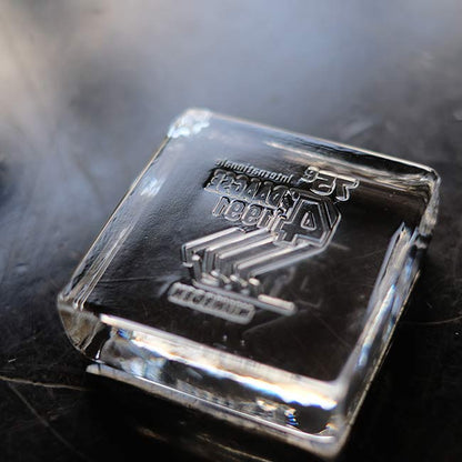 ROYAL LEERDAM paperweight