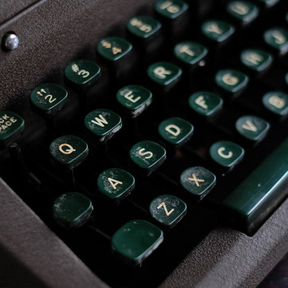 ROYAL Quiet Deluxe タイプライター インクリボン交換済み