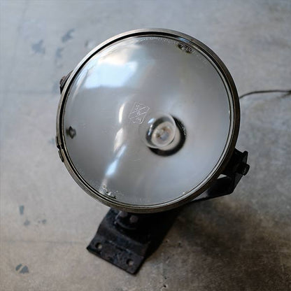 S&amp;M Lamp Co. Spotlight