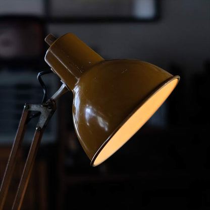 Sanwa Giken Z Light (desk light)
