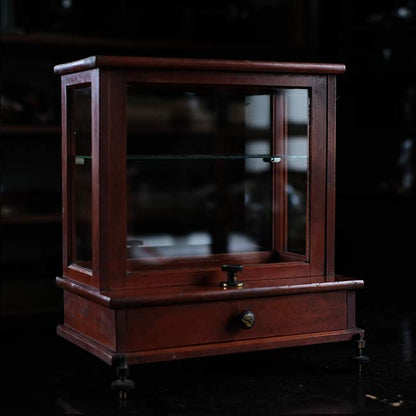 Glass case for scales