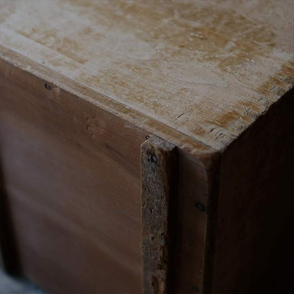 木製のクズカゴ