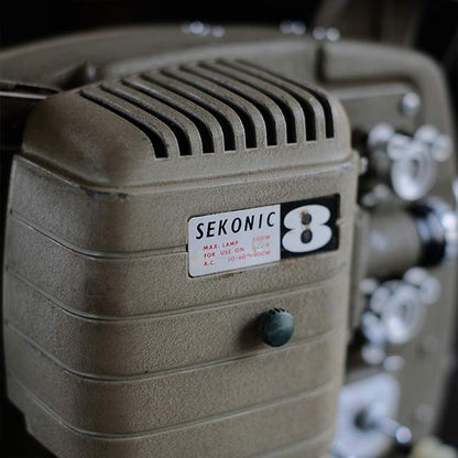 SEKONIC 8 C30 プロジェクター