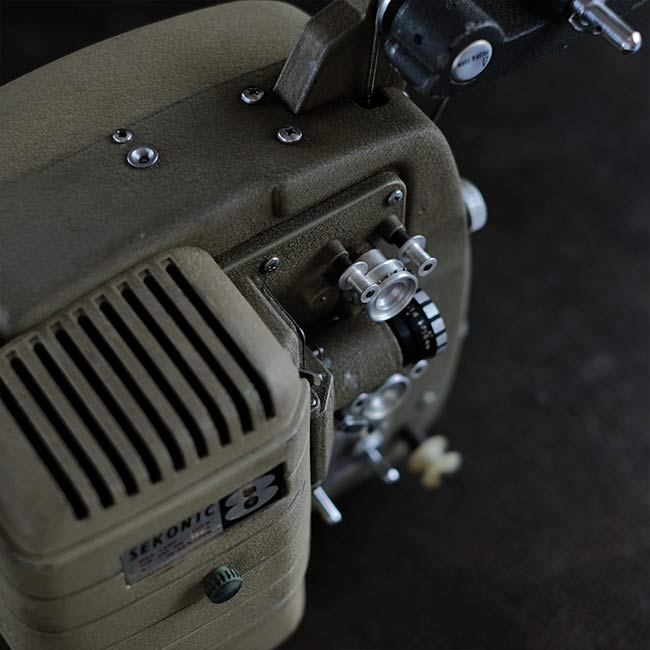 SEKONIC 8 C30 プロジェクター