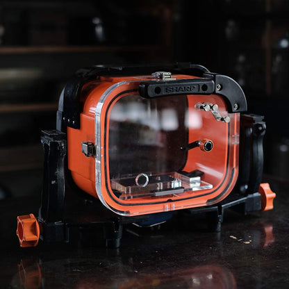 Waterproof case for underwater photography