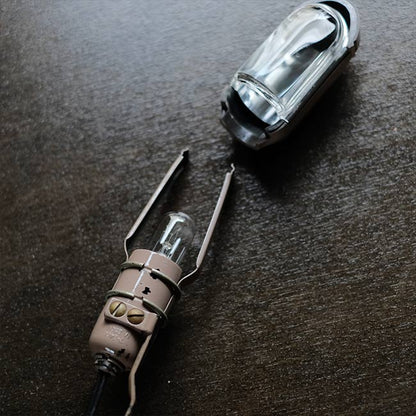 SINGER Sewing Machine Light