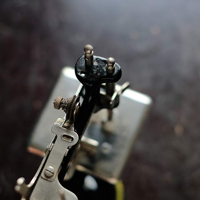 Singer Model 20 Toy Sewing Machine