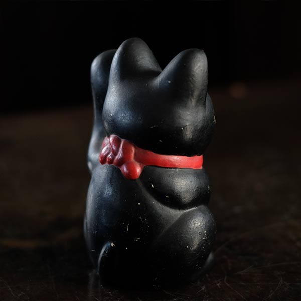 Black Maneki-neko