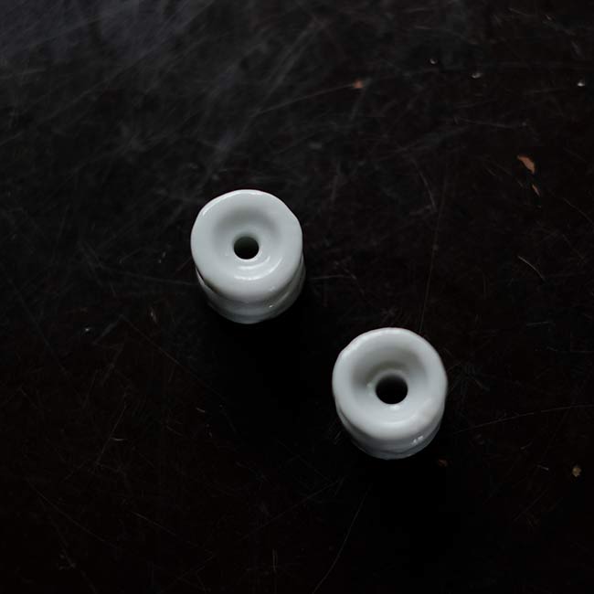 Extremely small insulators