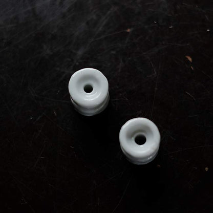 Extremely small insulators