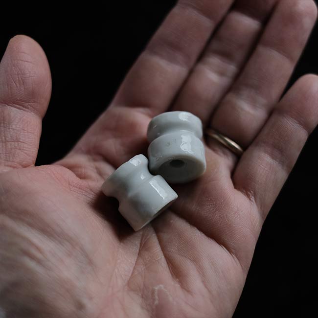 Extremely small insulators