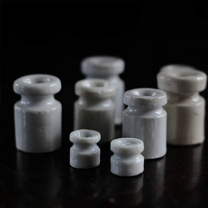 Extremely small insulators