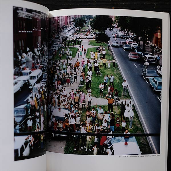 The Brilliant Moment: The Charm of Snapshots
