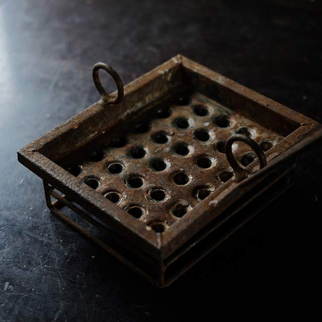 Rusty soft vinyl mold