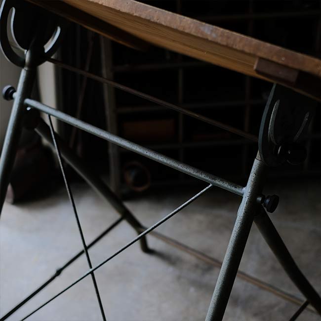 STANLEY Drafting Desk