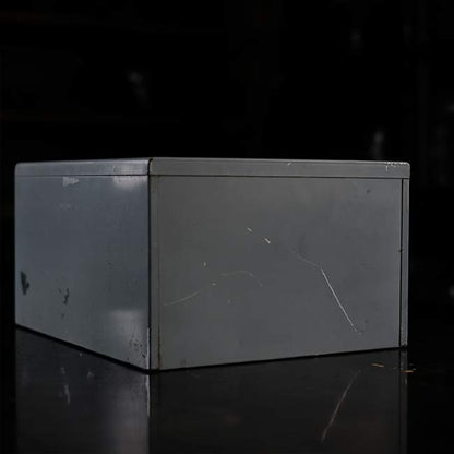 スチール製引き出し（A4、3段）