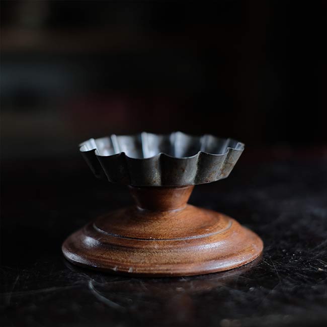 Candy-shaped candle holder
