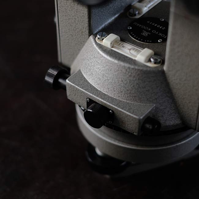 TOPCON Theodolite