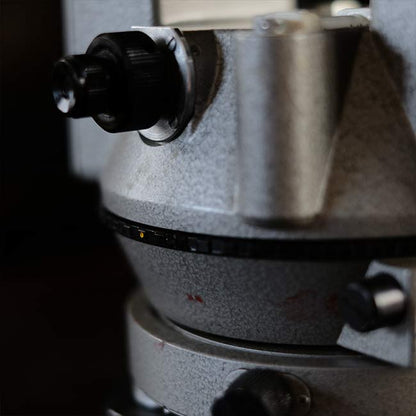 TOPCON Theodolite