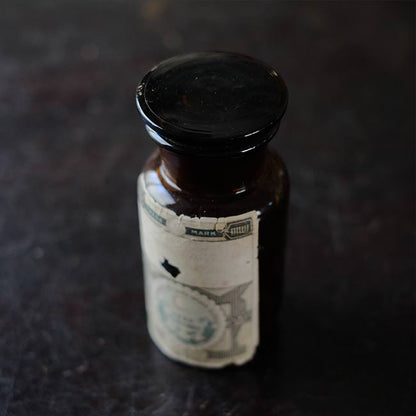 月島薬品薬瓶