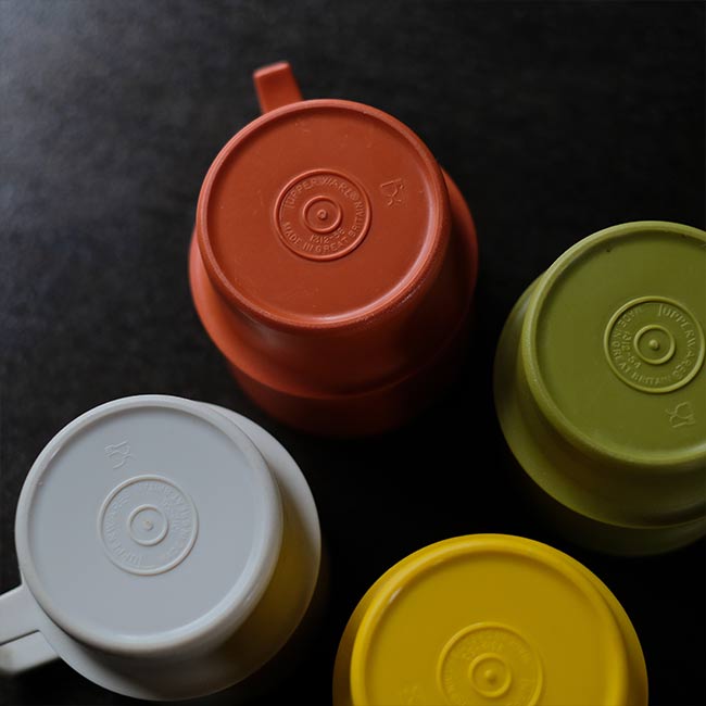 TUPPERWARE タッパーウェア 蓋付きカップセット