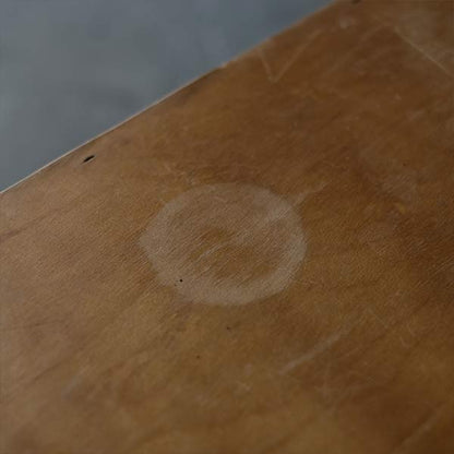 Folding coffee table