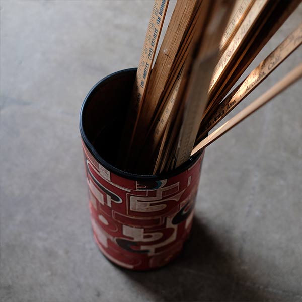 Geometric wastebasket