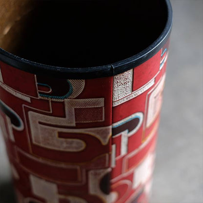 Geometric wastebasket
