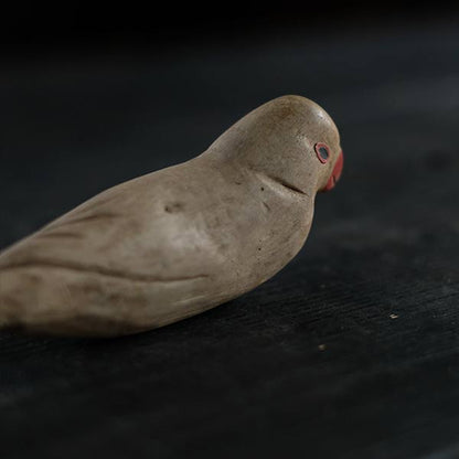 木彫りの文鳥