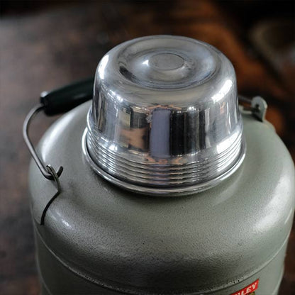 Stanley Thermal Jug スタンレー・サーマルジャグ（3.9リットル）