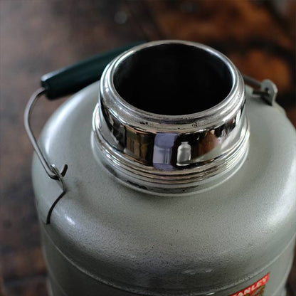Stanley Thermal Jug スタンレー・サーマルジャグ（3.9リットル）