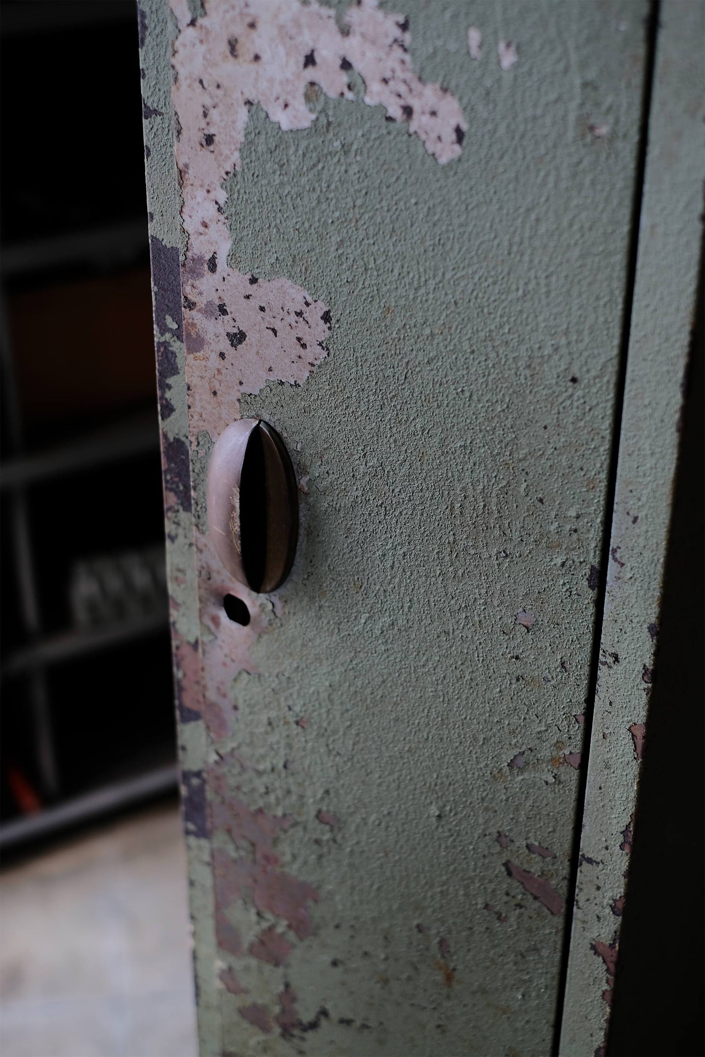 American slim and deep lockers