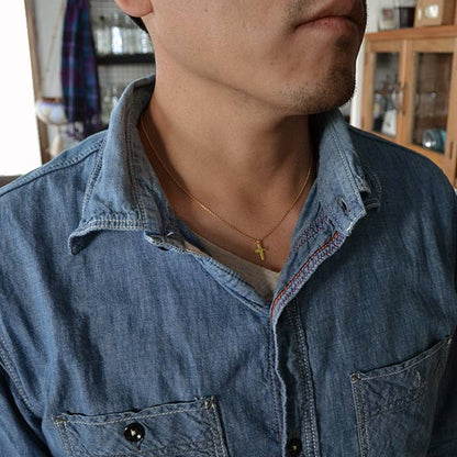 小さくて幅広のクロスネックレス（40～50cm）K18クロス×K10チェーン