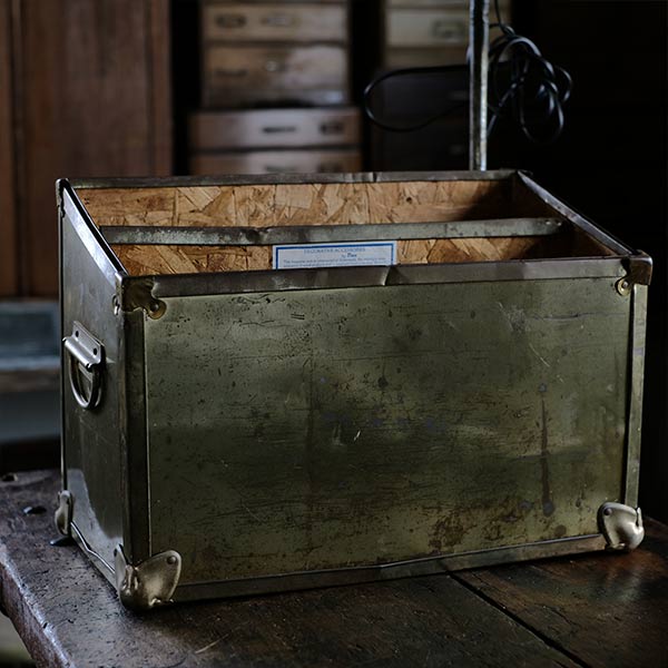 American-made magazine rack