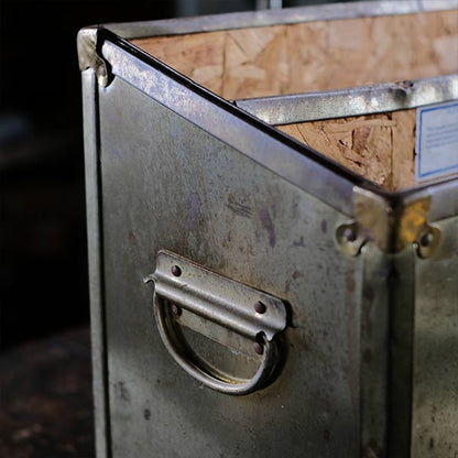 American-made magazine rack